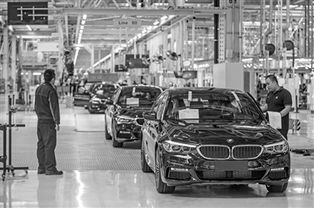 沈陽(yáng) 以“四個(gè)中心”建設(shè)為引擎，驅(qū)動(dòng)全面振興，機(jī)動(dòng)車(chē)檢測(cè)服務(wù)提檔升級(jí)